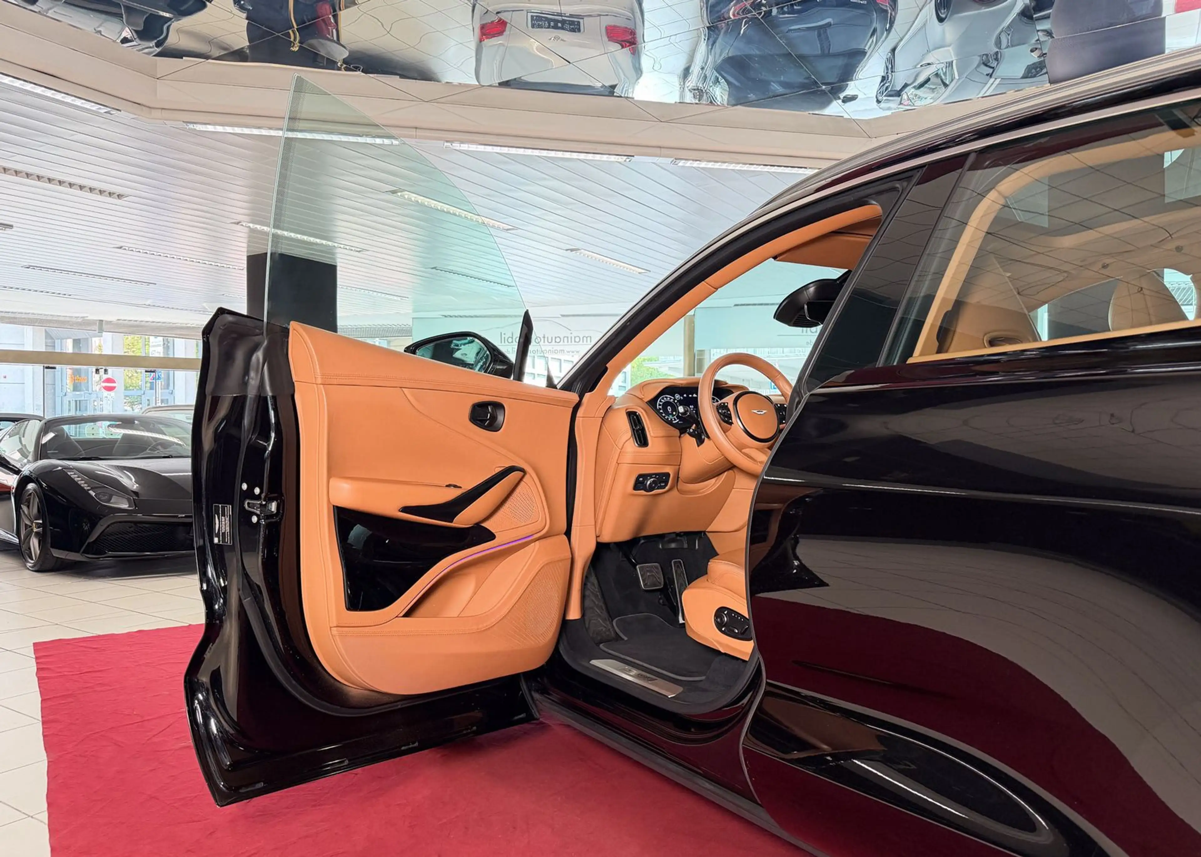 Aston Martin DBX 550 MWST ACC Pano Massage 22" Digitaltacho — photo 12