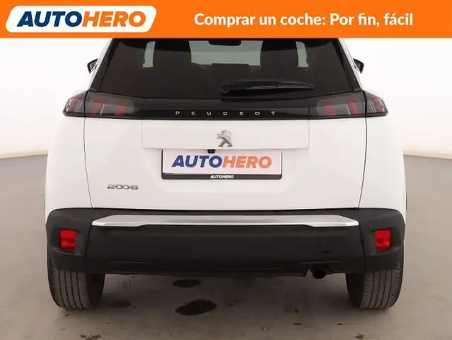 Peugeot 2008 view 5