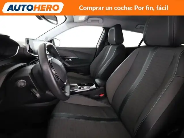 Peugeot 2008 view 11