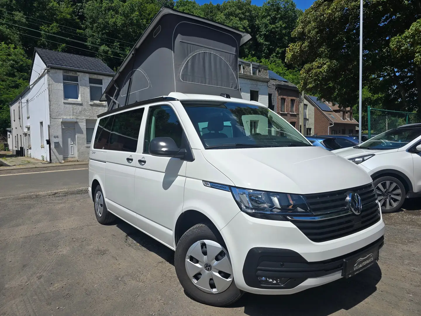 Volkswagen T6.1 California Coast*DSG*ACC*CAMERA*ATTACHE REMORQUE*NAVI* Wit - 1