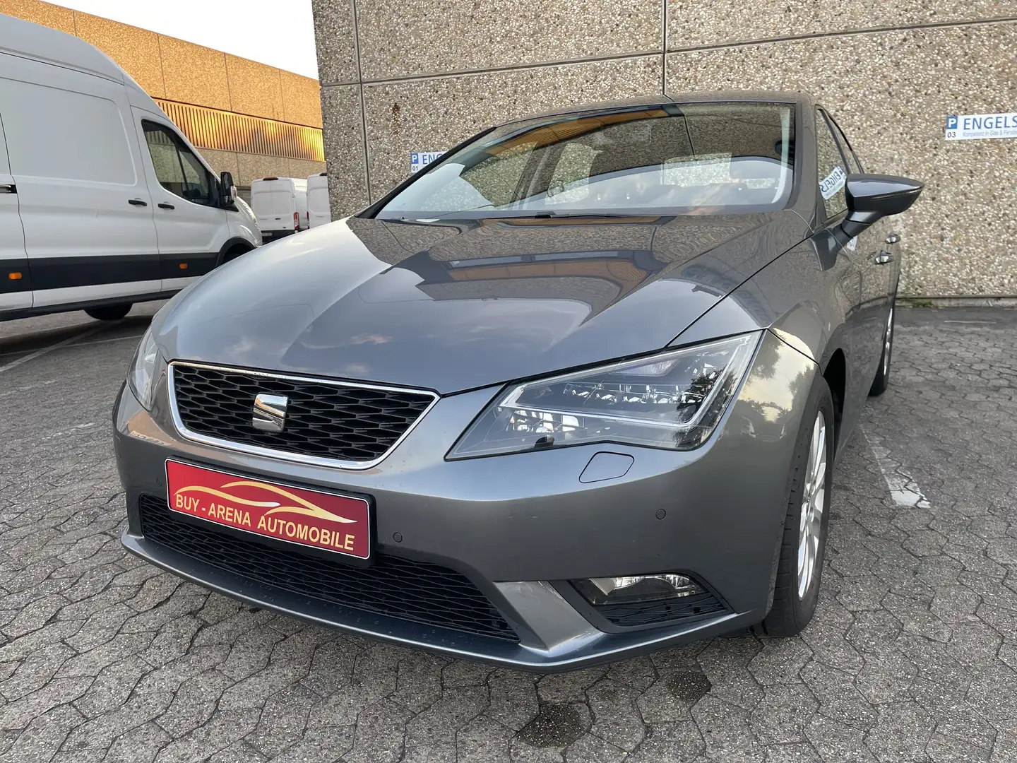 SEAT Leon 2.0 TDI Style Limousine 2.H Voll SHeft TopGepflegt Grau - 1