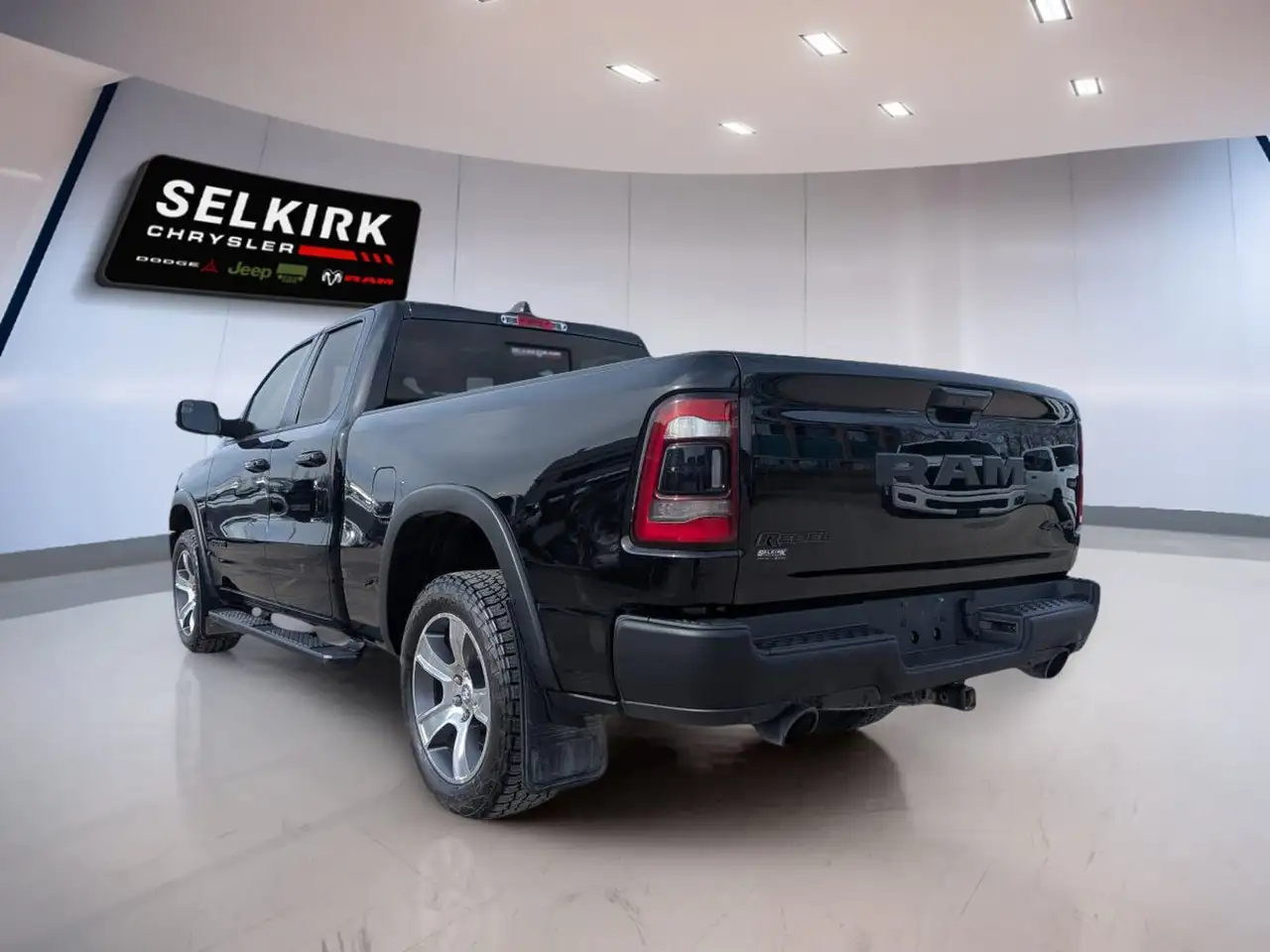 RAM 1500 снимка RAM 1500