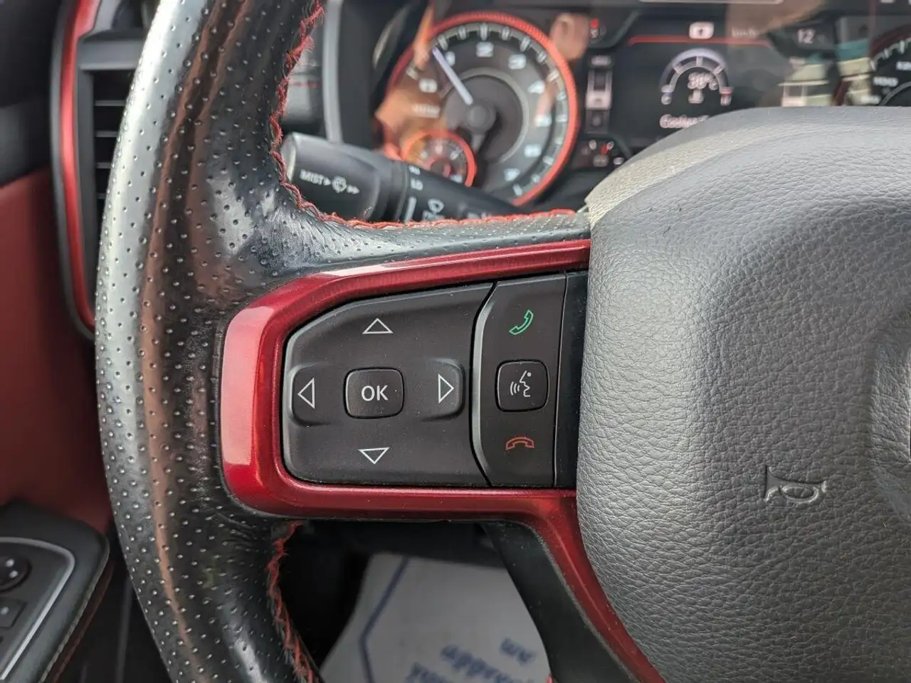 RAM 1500 снимка RAM 1500