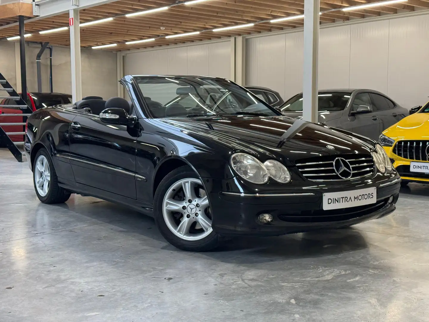 Mercedes-Benz CLK 200 CLK Cabrio 200 Kompressor Avantgarde Zwart - 1