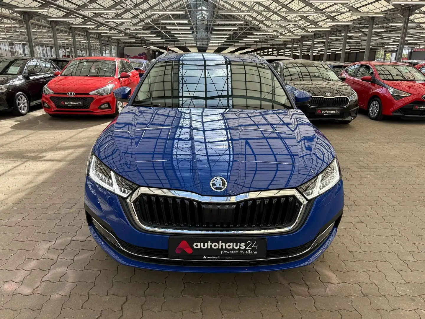 Skoda Octavia Combi 1.4 TSI iV  Style|DSG|SmartLink Blau - 2