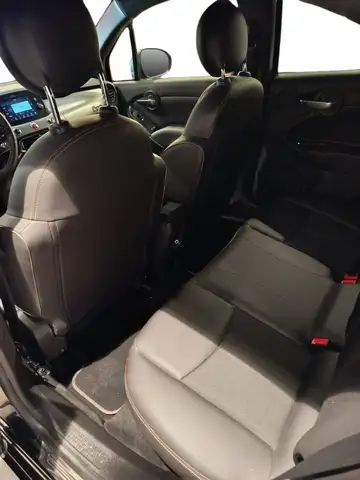 Fiat 500X view 5