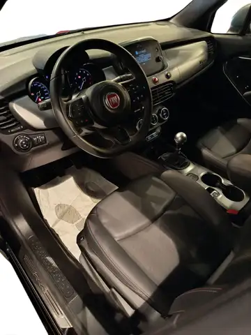 Fiat 500X view 4