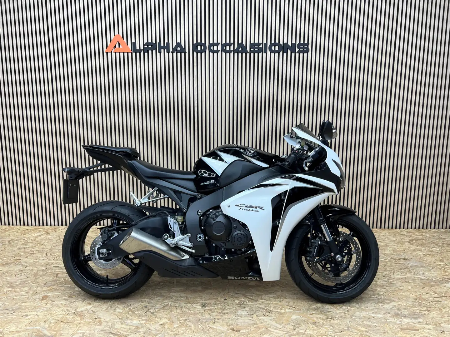Honda CBR 1000 rr fireblade Blanco - 1