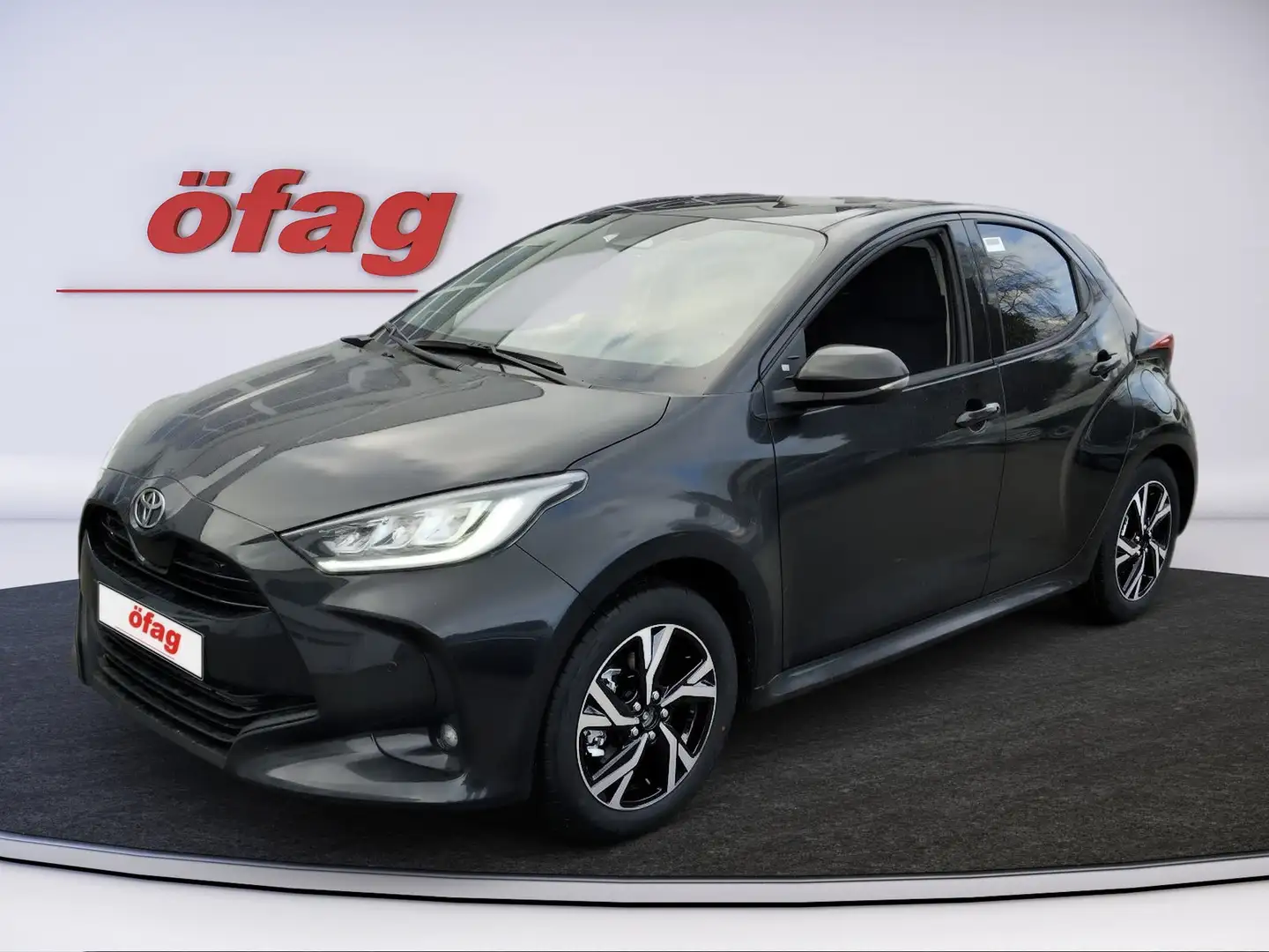 Toyota Yaris 1.5 VVT-i Hybrid Active Drive Schwarz - 2