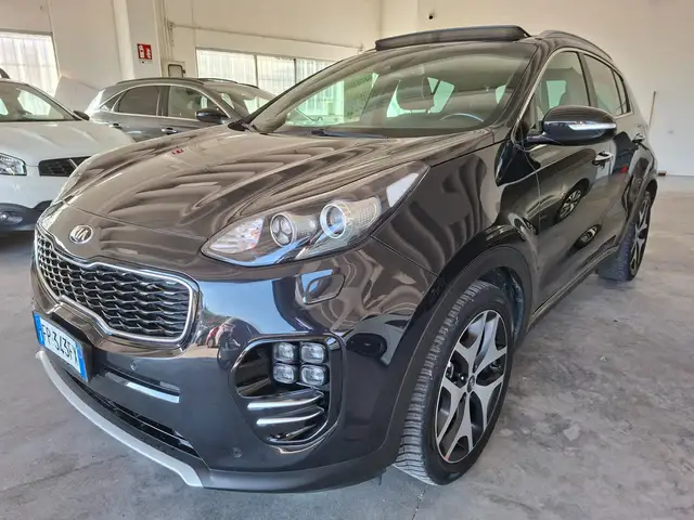 Kia Sportage AUTOMATICO / FULL OPTIONAL /  GANCIO TRAINO / EURO 6B
