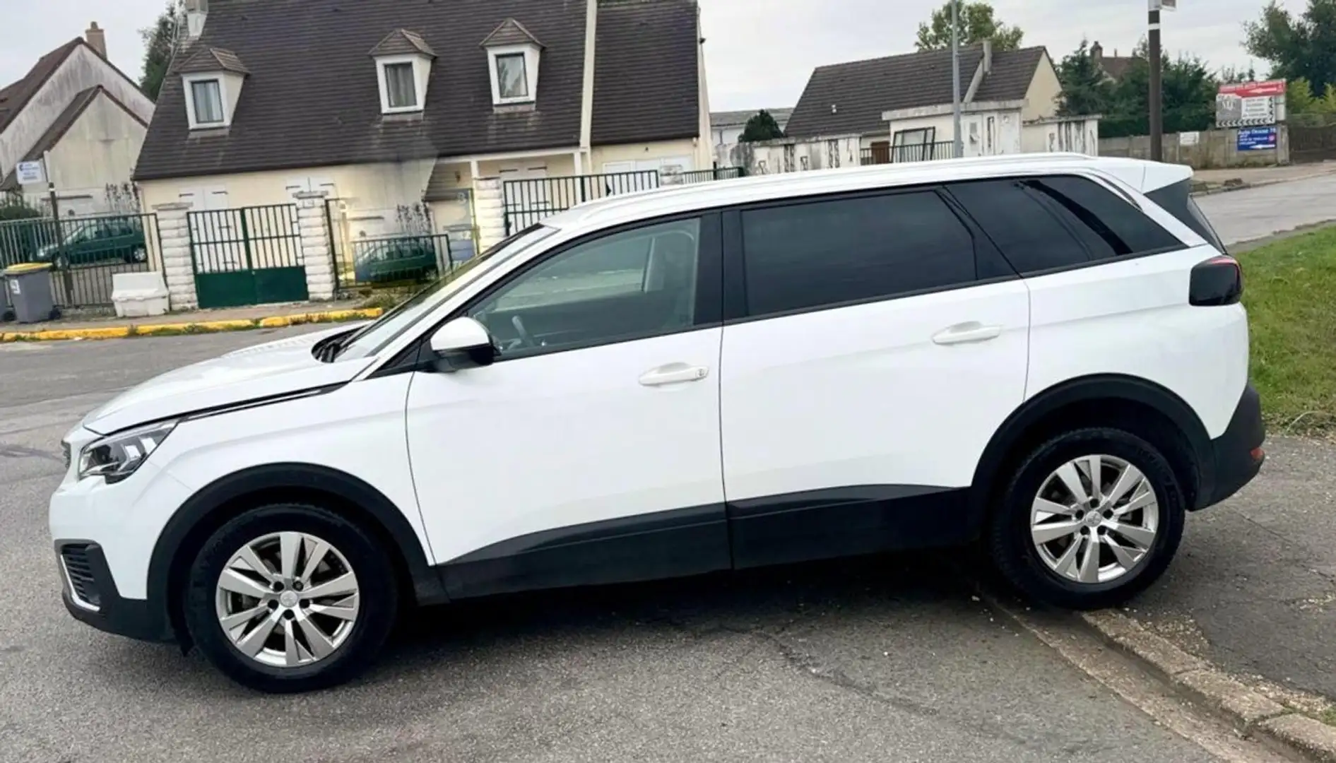 Peugeot 5008 Active Business 1.2 PureTech 130CV BVM6 7 Sieges 10825HT Blanco - 2