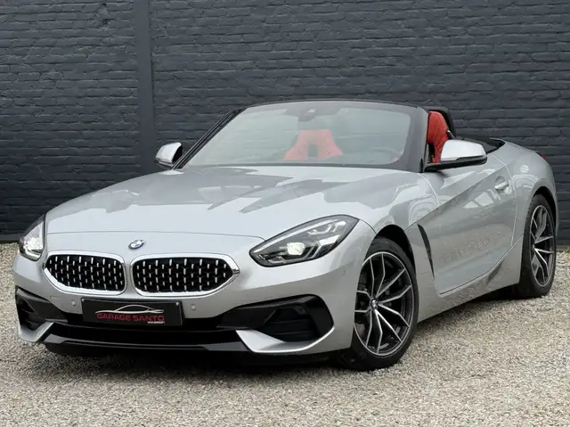 BMW Z4 | RÉSERVÉE | RÉSERVÉE |