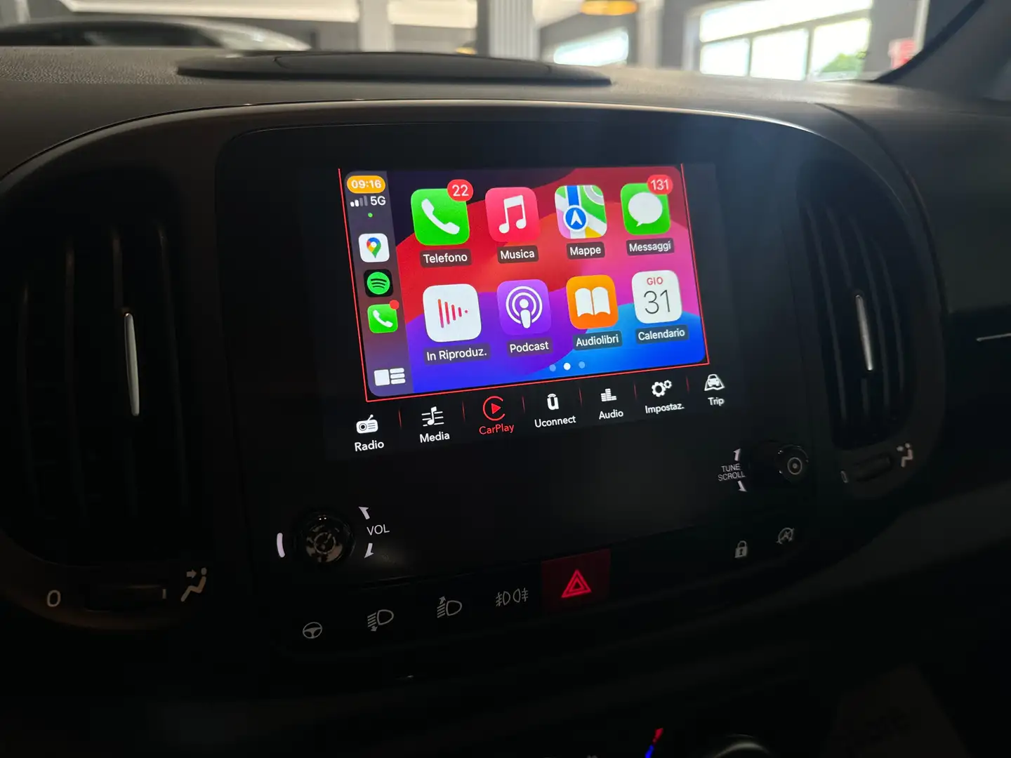 Fiat 500L 1.3 MJT 95CV CROSS ANNO 2022 Blanco - 2