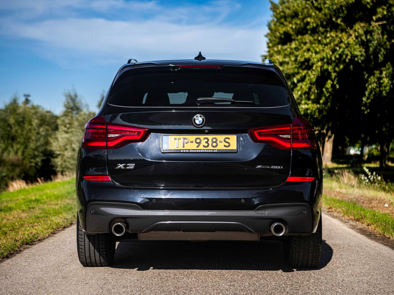 BMW X3 XDrive20i | Pano | H&K | M-Sport | Dealeronderhoud — photo 4