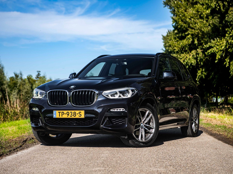 BMW X3 XDrive20i | Pano | H&K | M-Sport | Dealeronderhoud