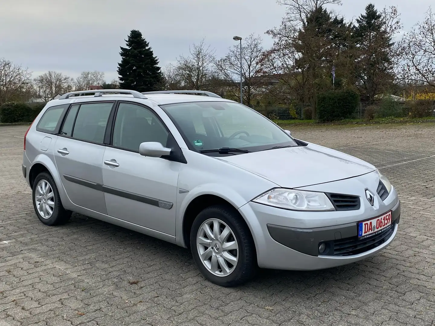 Renault Megane Dynamique/KLIMA/CD/NAVI/ Silber - 2