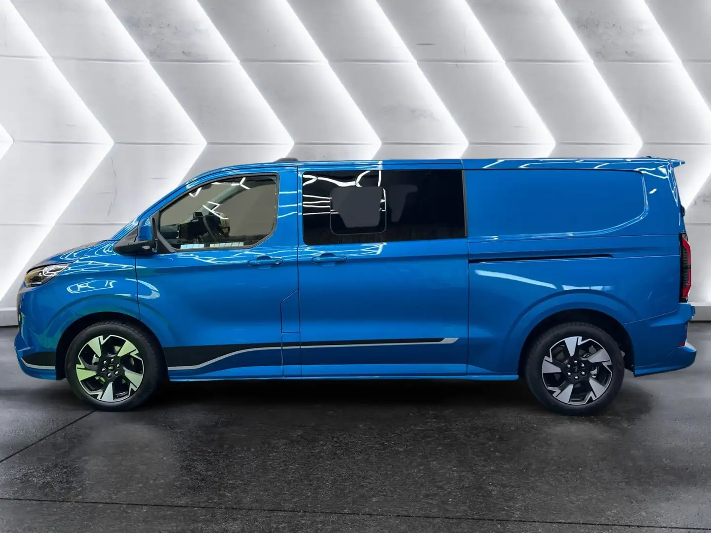 Ford Transit Custom L2 DoKa | SPORT | PHEV | auf Lager Blau - 2