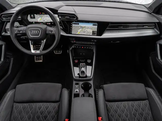 Audi S3 view 10