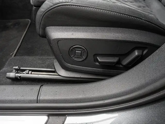 Audi S3 view 16