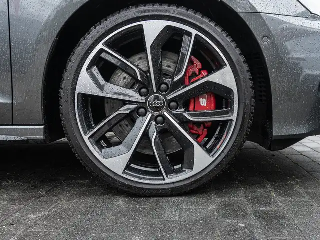 Audi S3 view 7