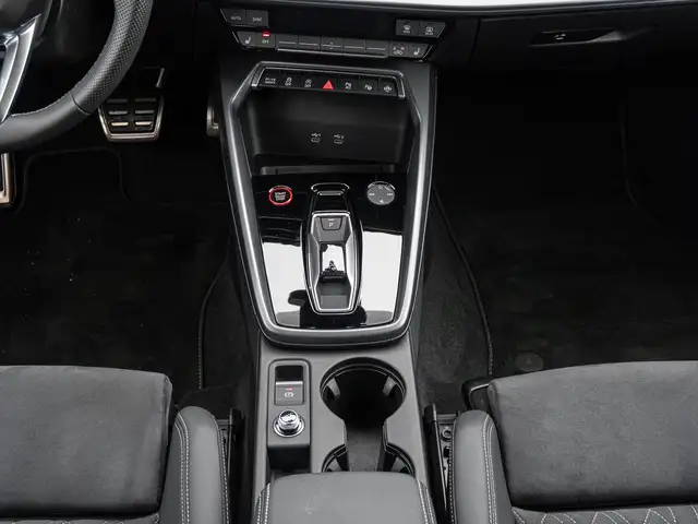 Audi S3 view 14