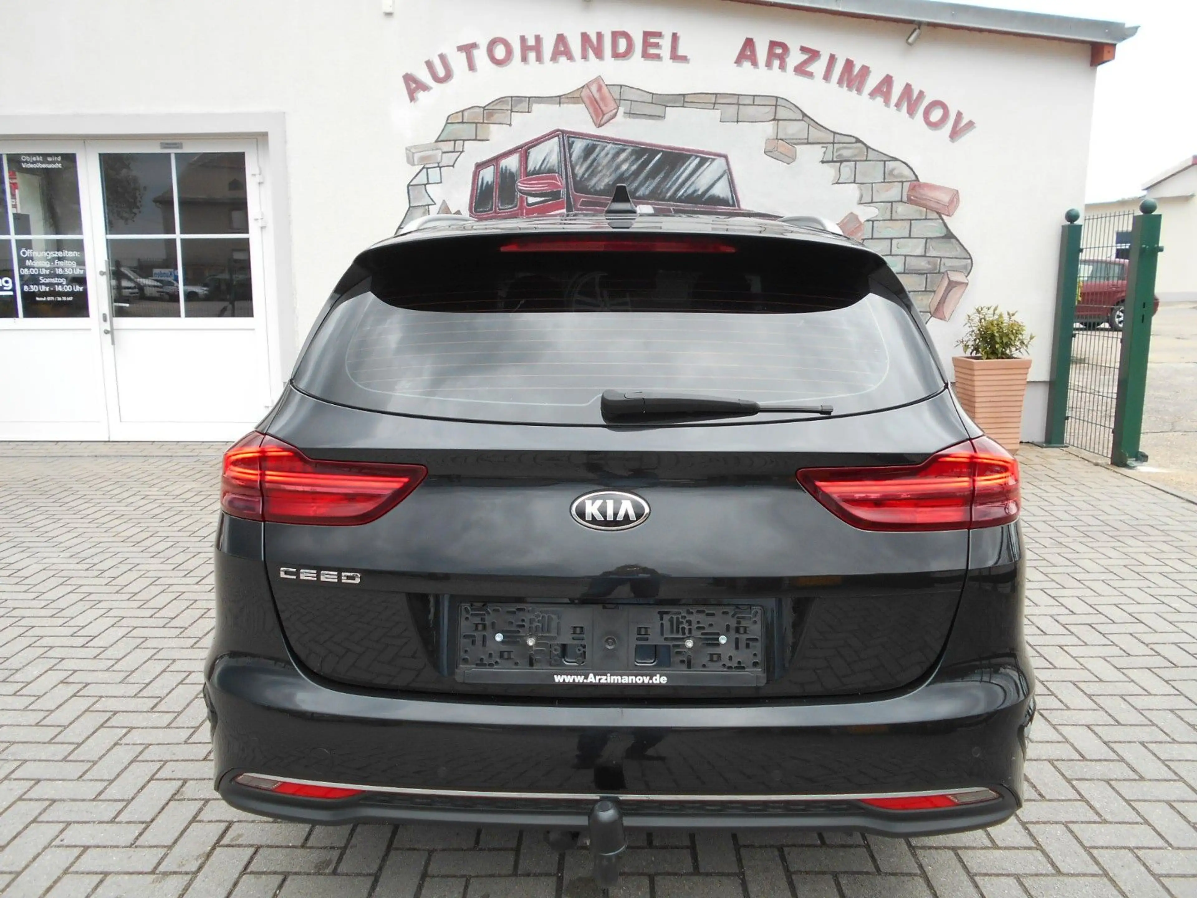 Kia Ceed SW / cee'd SW cee'd 1.6 CRDI Sportswagon Vision AUTOMATIC/NAVI — photo 9