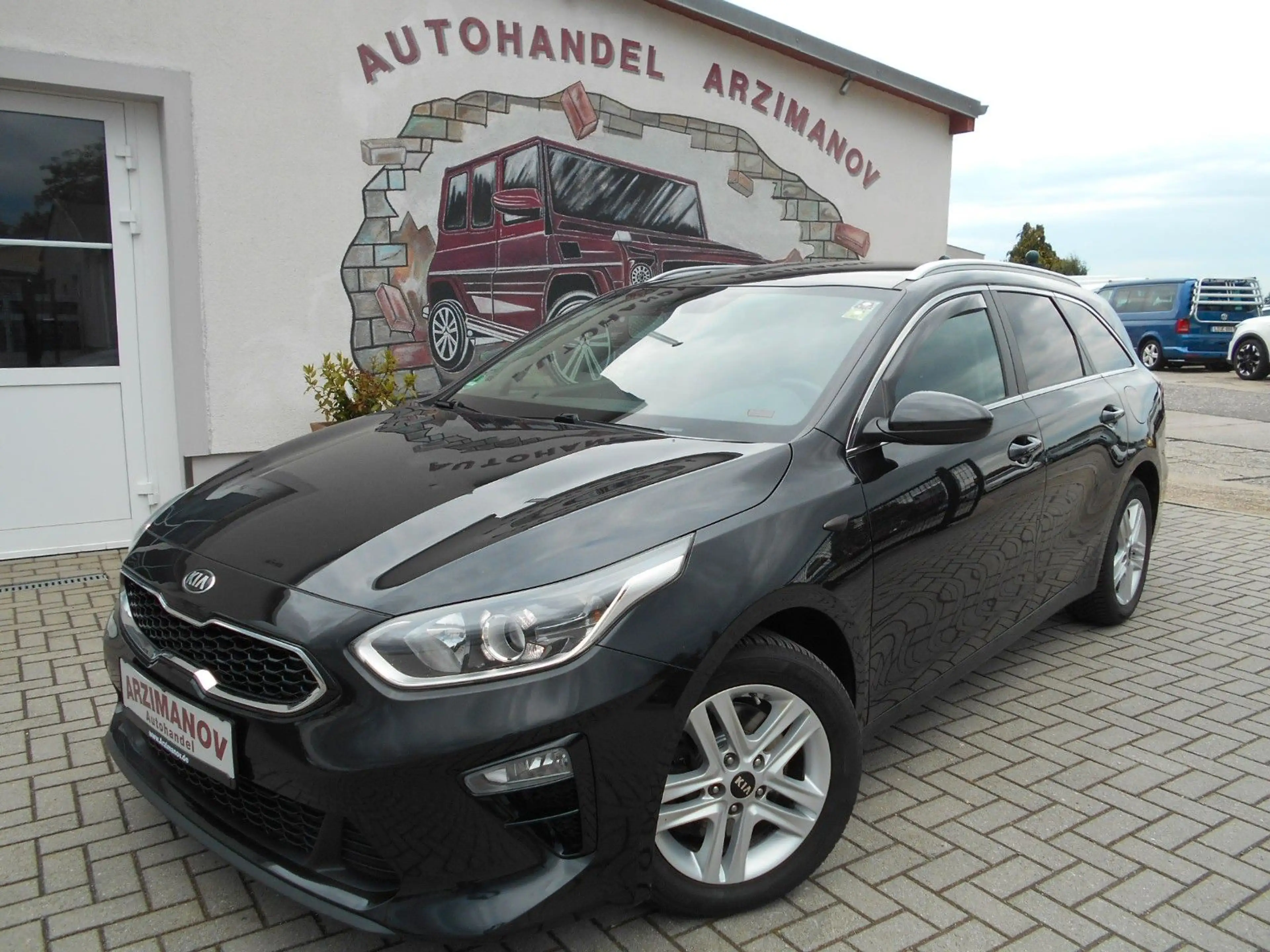 Kia Ceed SW / cee'd SW cee'd 1.6 CRDI Sportswagon Vision AUTOMATIC/NAVI