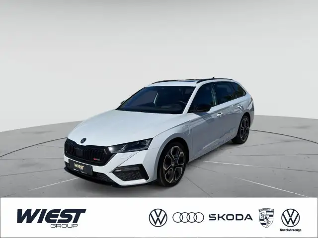 Skoda Octavia Combi RS Plus 1.4 TSI iV, STHZG/PANO/19"