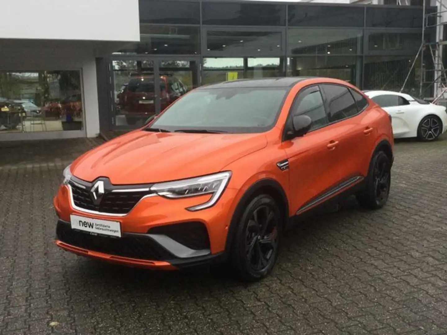 Renault Arkana R.S.-Line Tce 145 EDC Voll-Hybrid Orange - 1