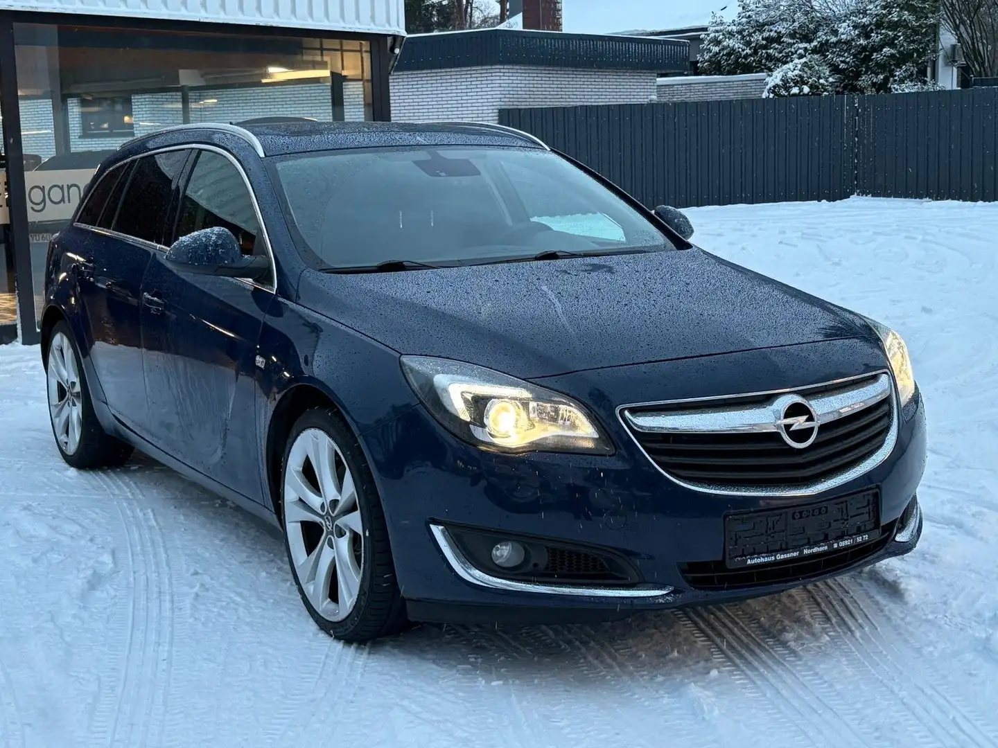 Opel Insignia A S-T Innovation*Bi-Turbo*Pano*Xenon* Bleu - 2