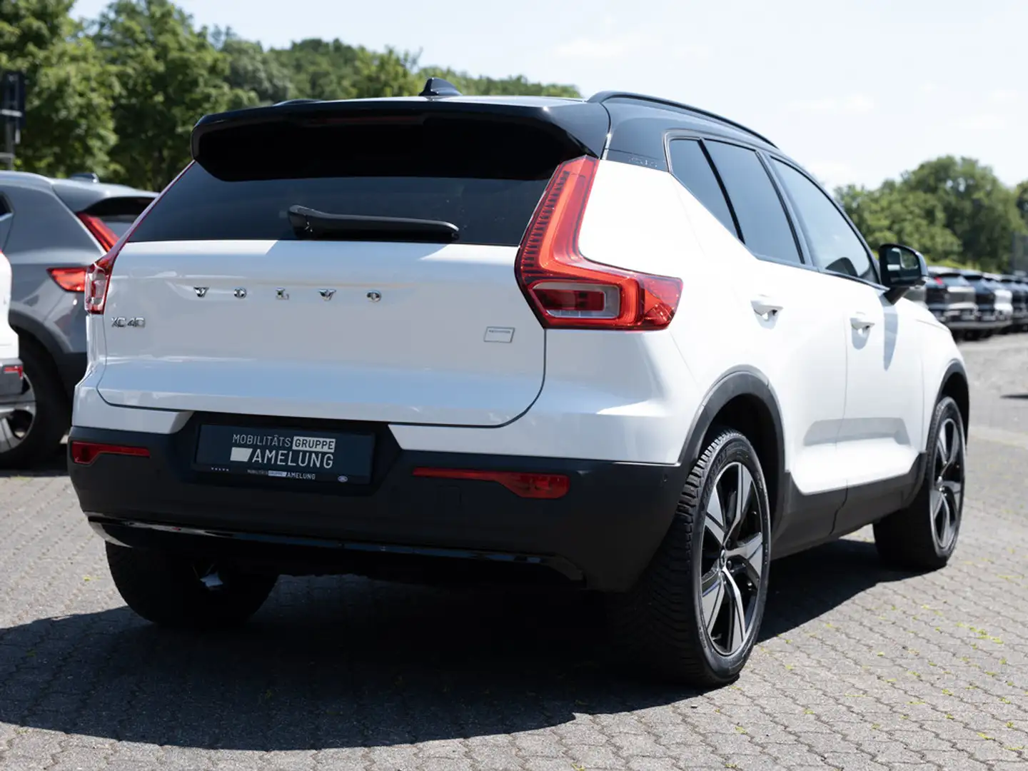 Volvo XC40 Recharge Single Motor Ultimate 360° PANO Weiß - 2