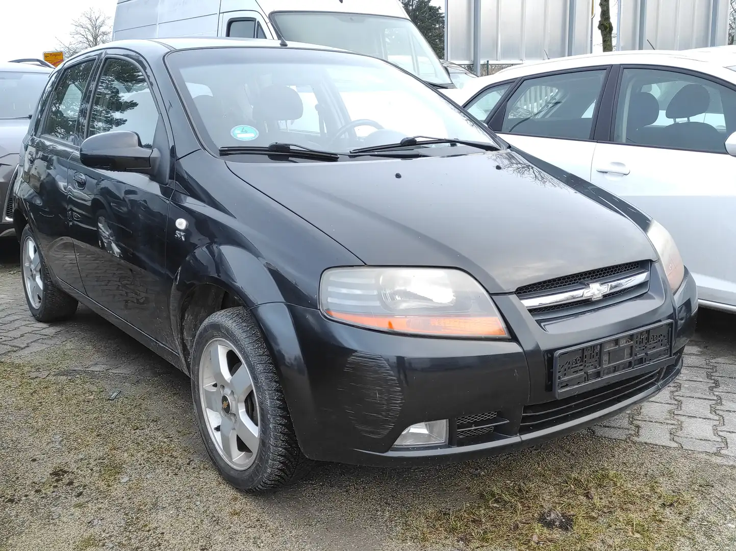 Chevrolet Kalos 1.2 SE *TÜV NEU* KLIMA ALLWETTER CD-RADIO SERVO Negro - 2