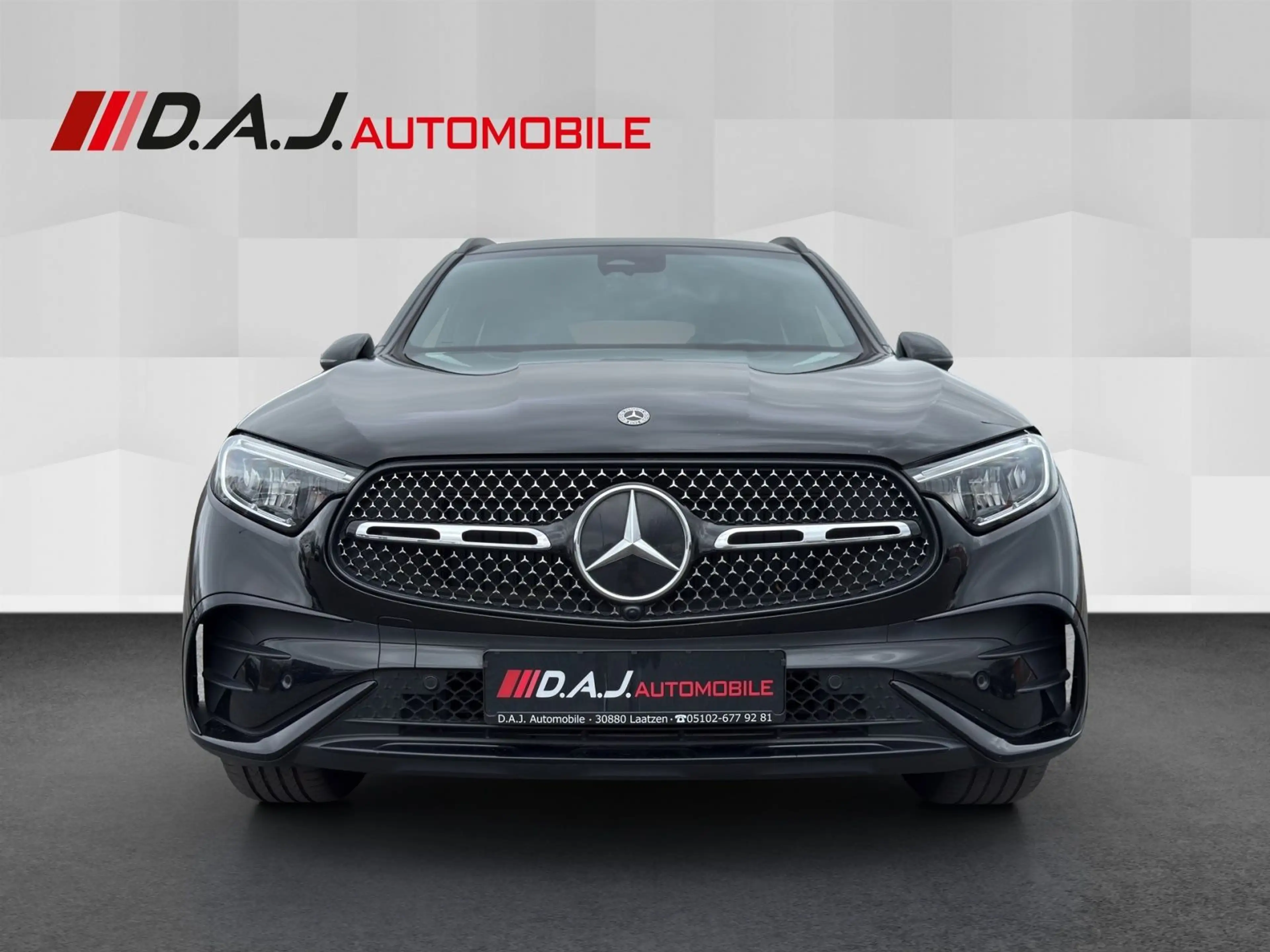 Mercedes-Benz GLC 220 d 4Matic AMG Line Night Dist. Plus 20" — photo 8