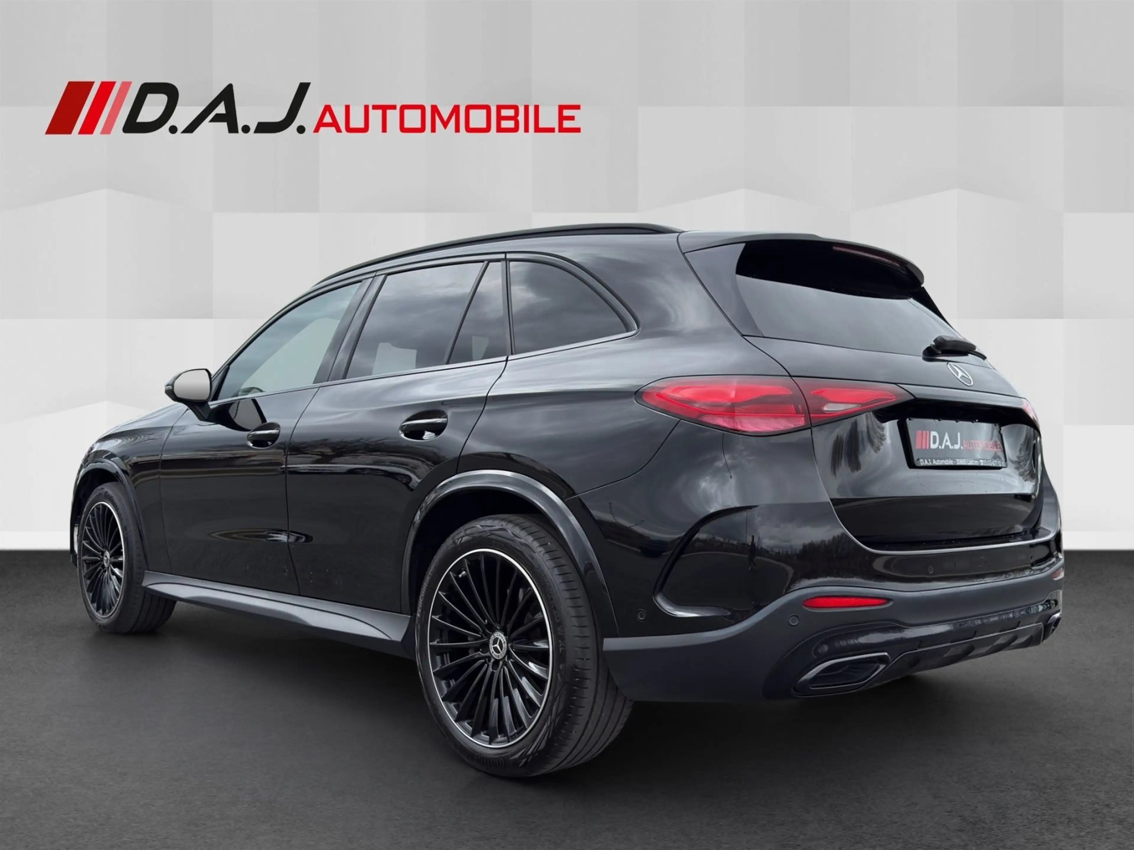 Mercedes-Benz GLC 220 d 4Matic AMG Line Night Dist. Plus 20" — photo 3