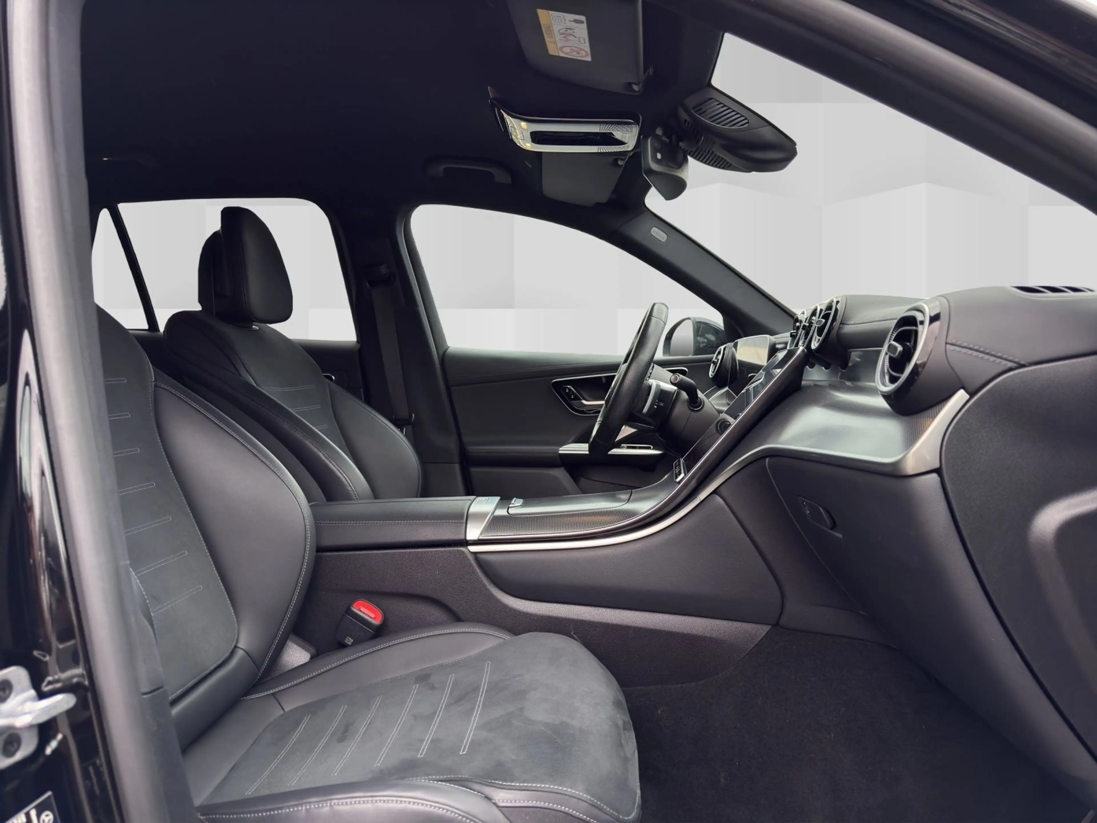 Mercedes-Benz GLC 220 d 4Matic AMG Line Night Dist. Plus 20" — photo 14