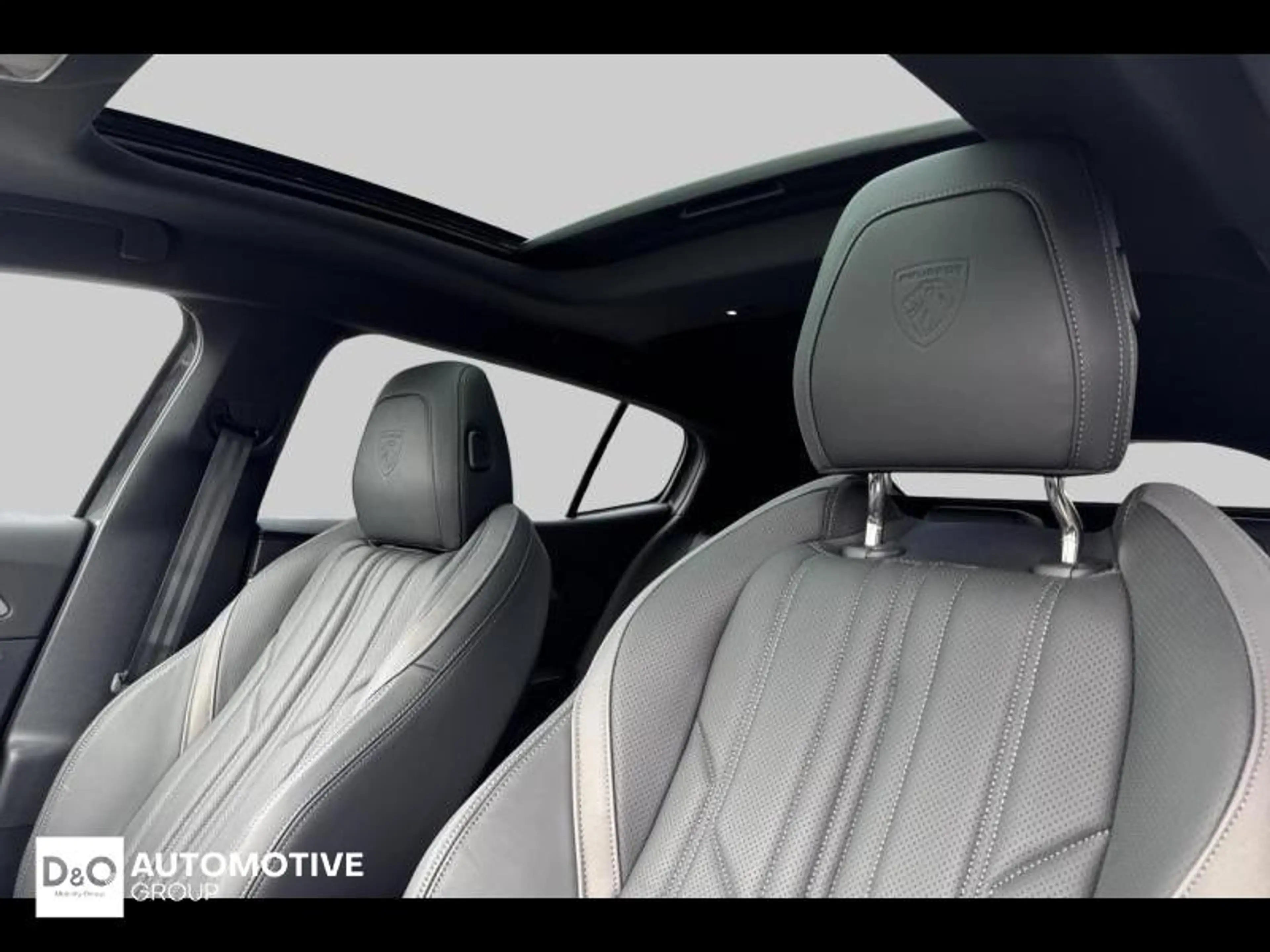Peugeot 408 GT EXCLUSIVE | PANODAK | LEDER — photo 10