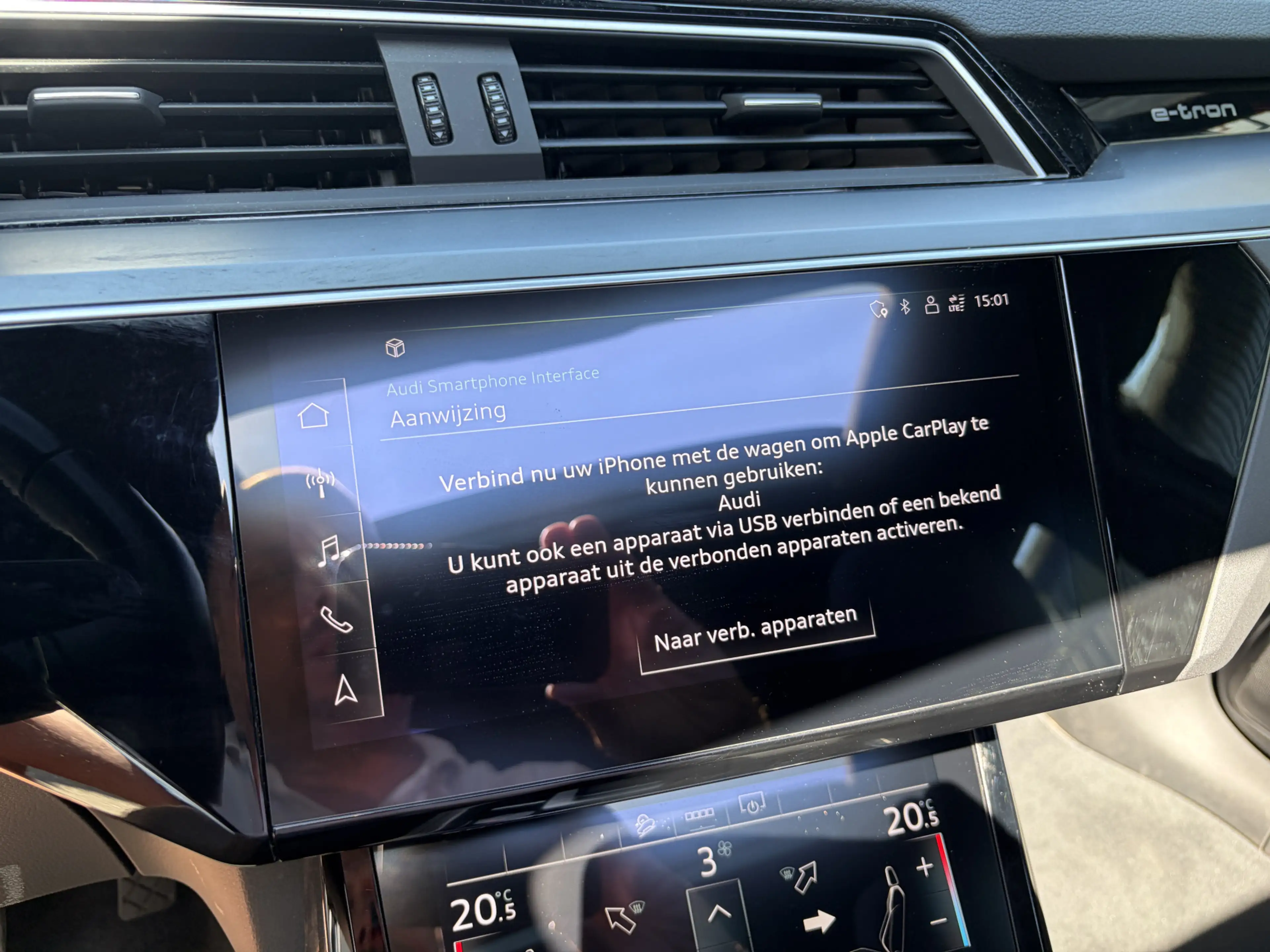 Audi e-tron 50 quattro Business edition Plus 71 kWh / PANORAMA — photo 11