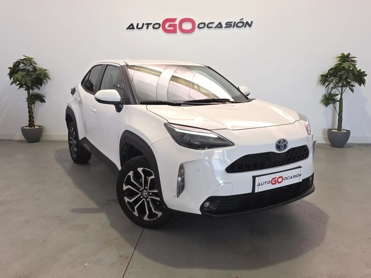 Toyota Yaris Cross 120H Active Tech Blanco - 2
