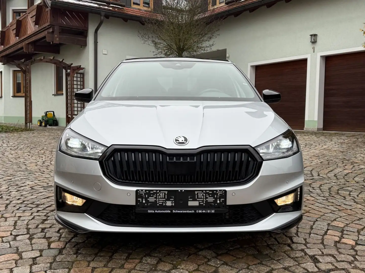 Skoda Fabia Monte Carlo / Sitzheizung / Kamera / Pano Plateado - 2