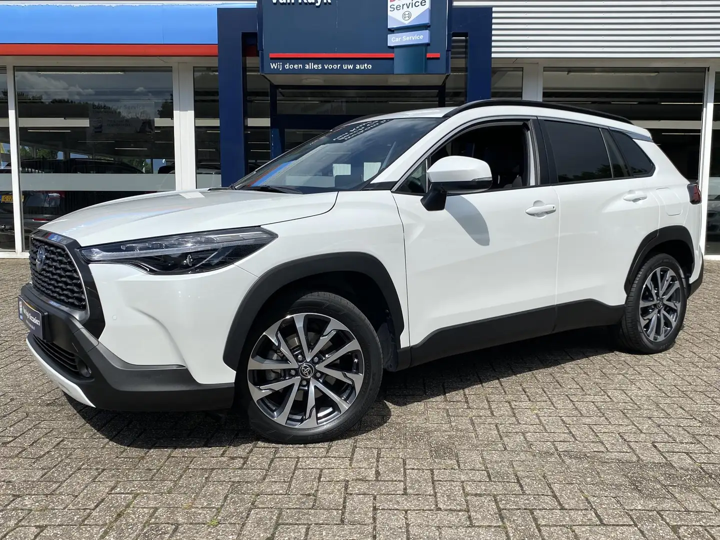 Toyota Corolla Cross 2.0 High Power Hybrid First Edition / Automaat / N Wit - 2