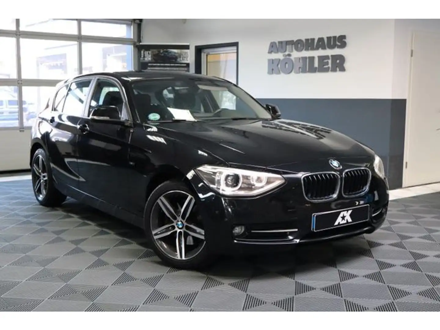 BMW 125 d Sportline Navi PDC Xenon Service NEU 2025 Negru - 2