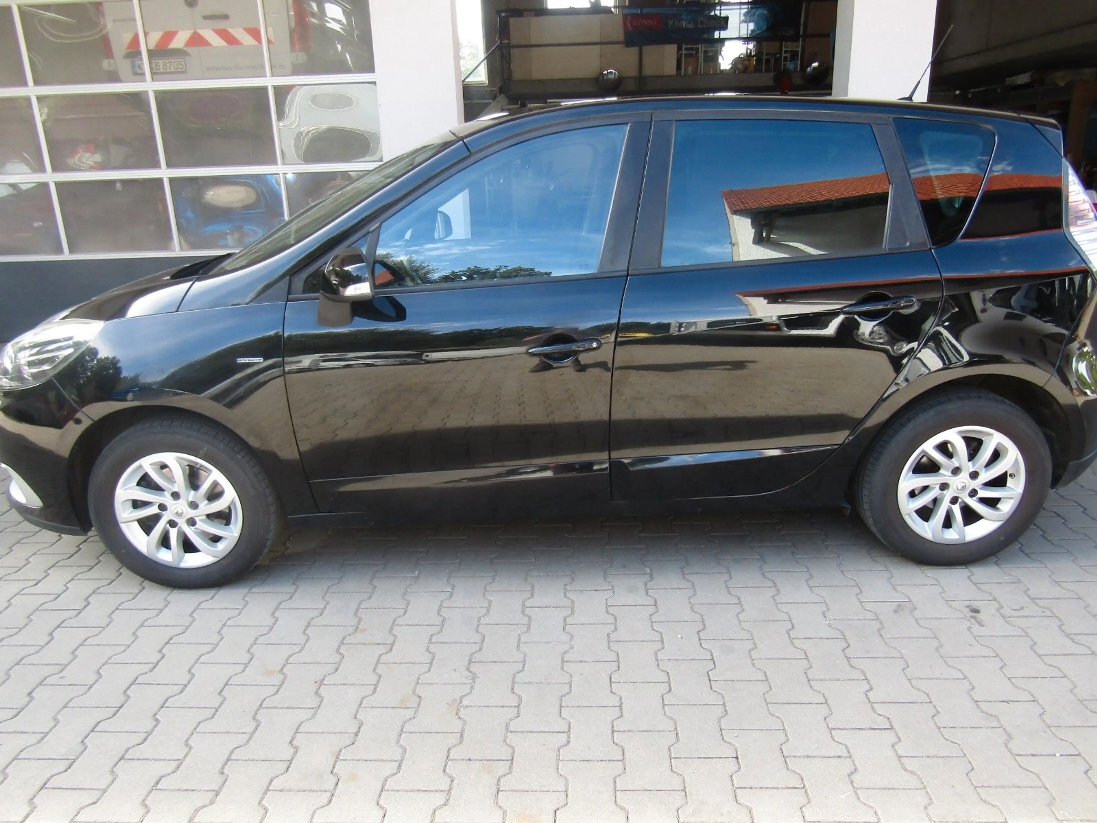 Renault Scenic III Limited AHK Navi SHZ ALU GRA — photo 7