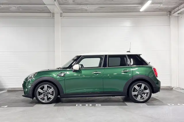 Mini Hatch view 2