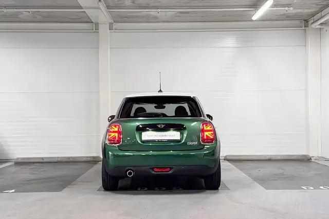 Mini Hatch view 7