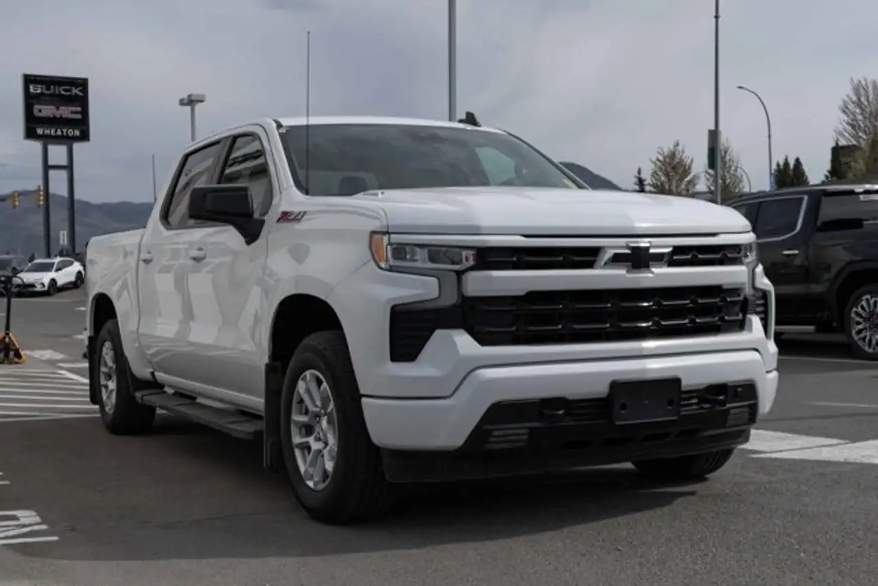 Chevrolet Silverado 1500 снимка Chevrolet Silverado 1500