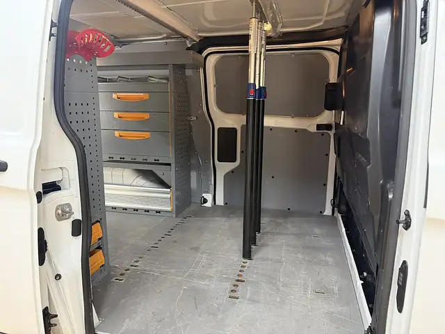 Ford Transit Custom view 11
