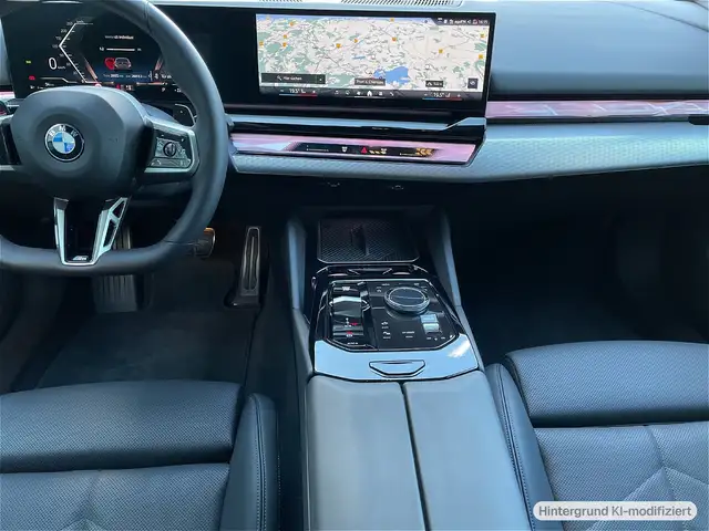 BMW 5 Series view 7