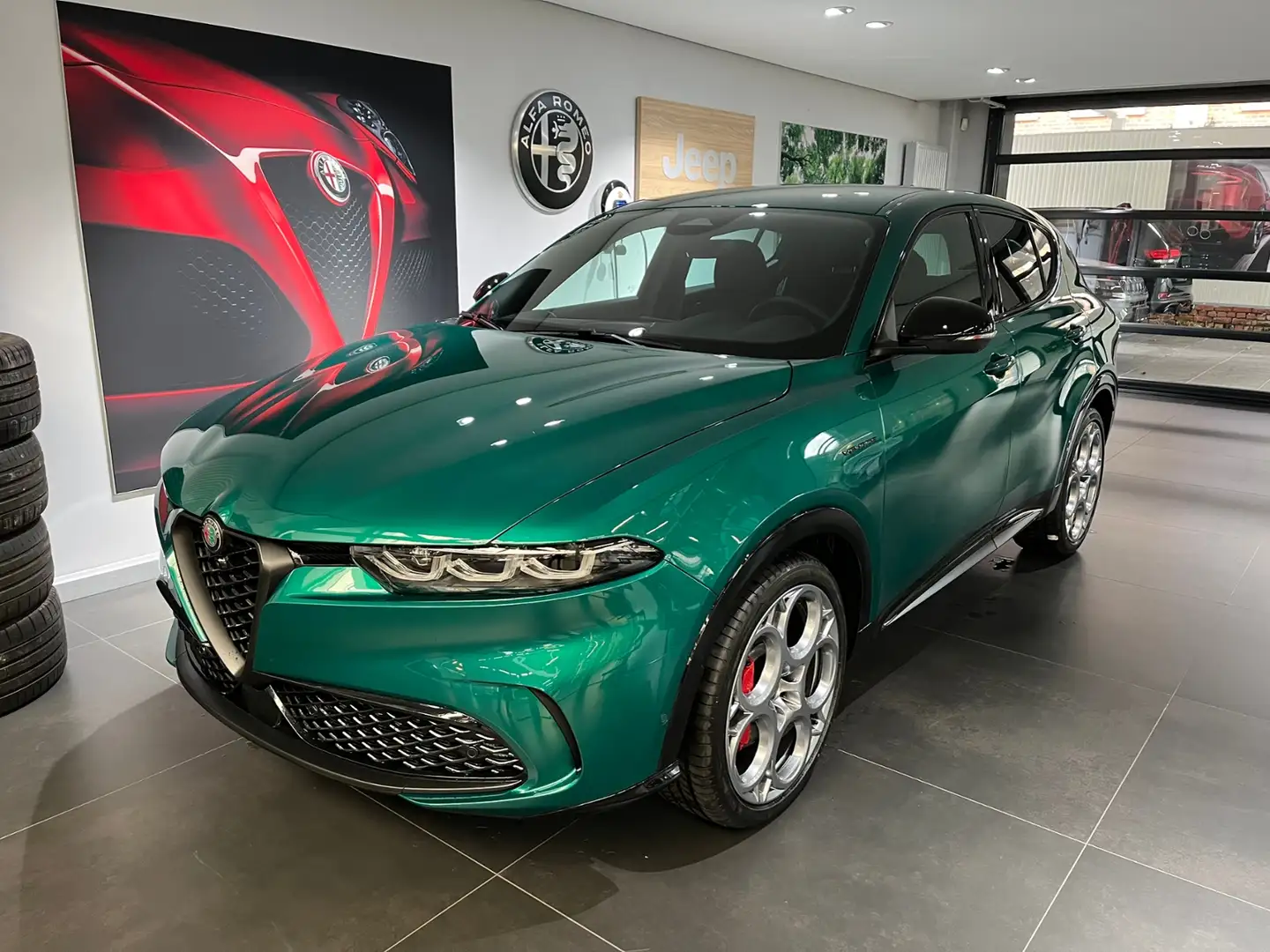 Alfa Romeo Tonale Veloce 1.5l MHEV Verde Montreal Vert - 2