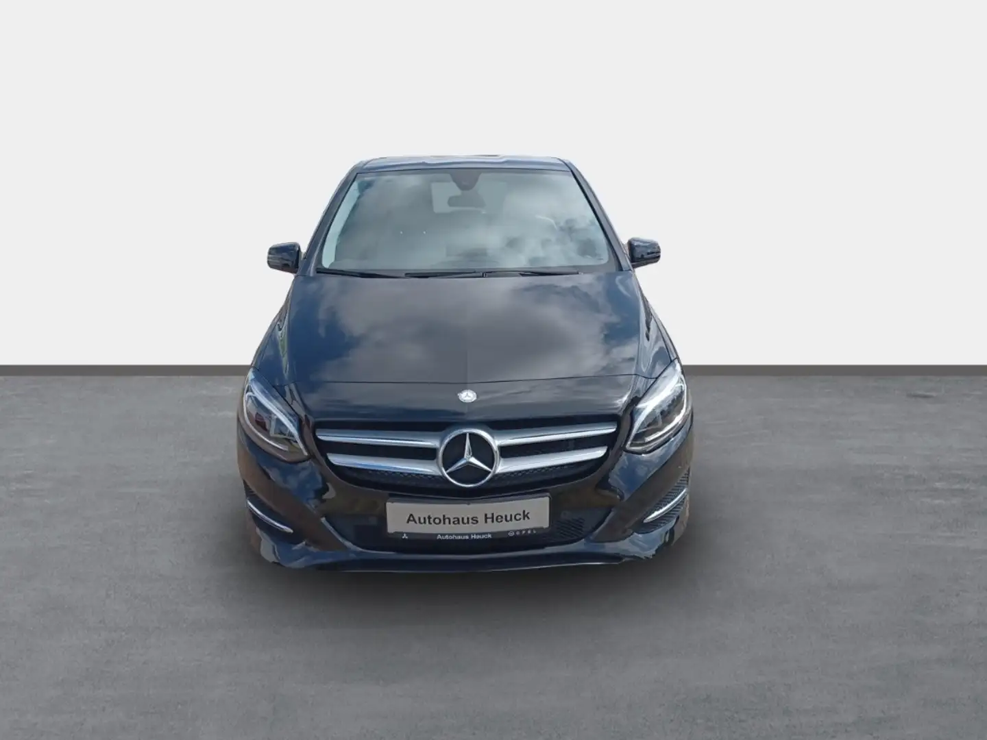 Mercedes-Benz B 160 Score Navi LED Fahrerprofil SHZ Parklenkass. Rückf Чорний - 2
