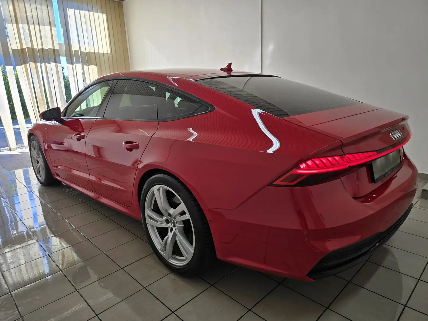 Audi A7 Sportback 45 TFSI S Line Laser Optik Paket schwarz Rot - 2